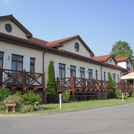 Red Deer Hotel Brezno Zewnętrze zdjęcie